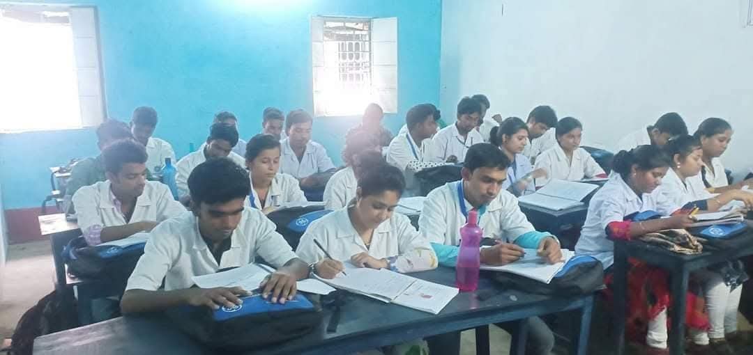 Paramedical Classroom Study Session